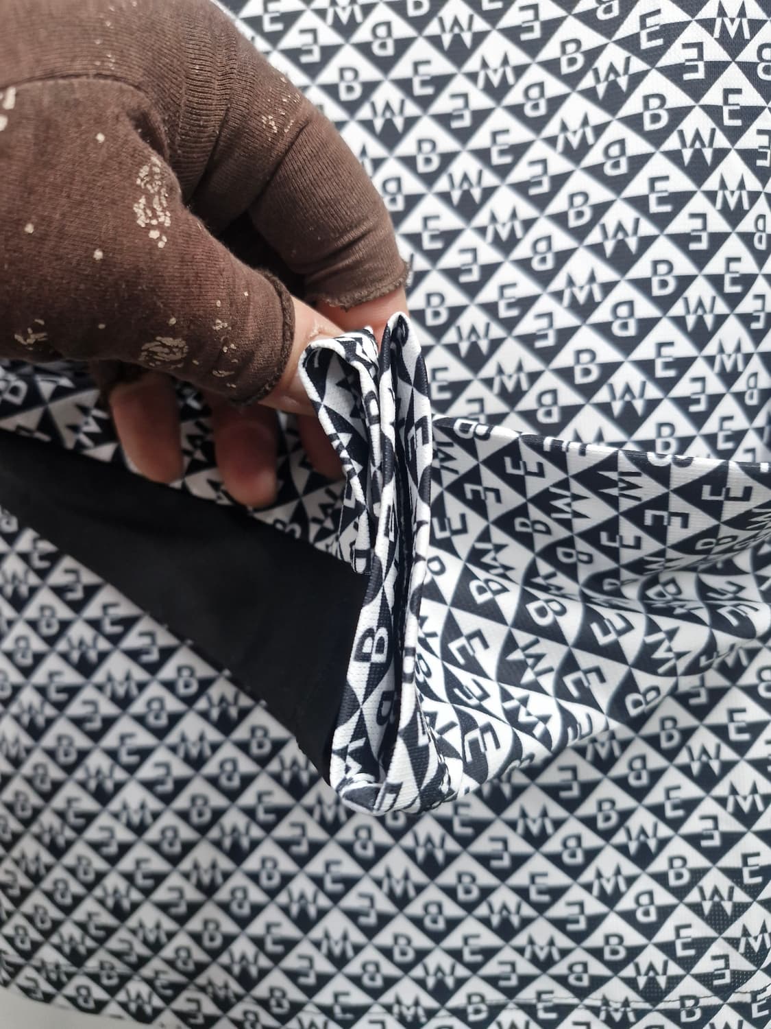 90S/55 마스터바니에디션 기능성 반집업 긴팔티. 상품이미지4