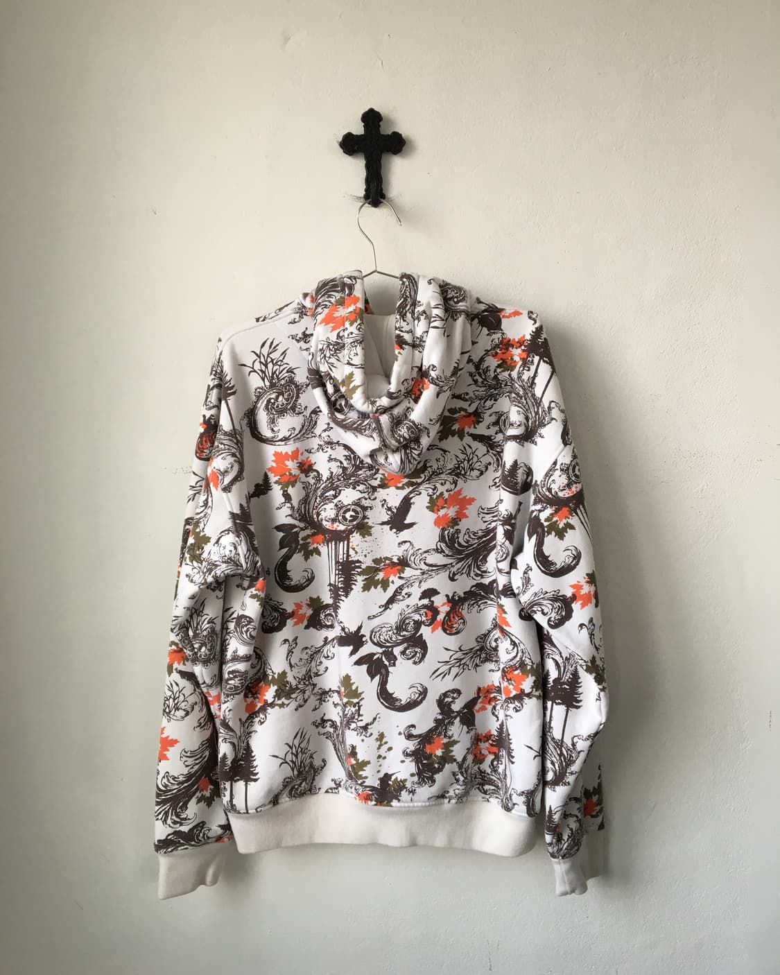 lettering pattern point hood zip up 상품이미지3