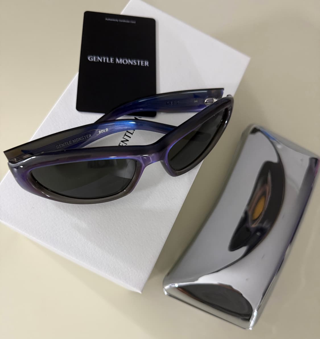 젠틀몬스터 R.E.A.T 릿 상품이미지1