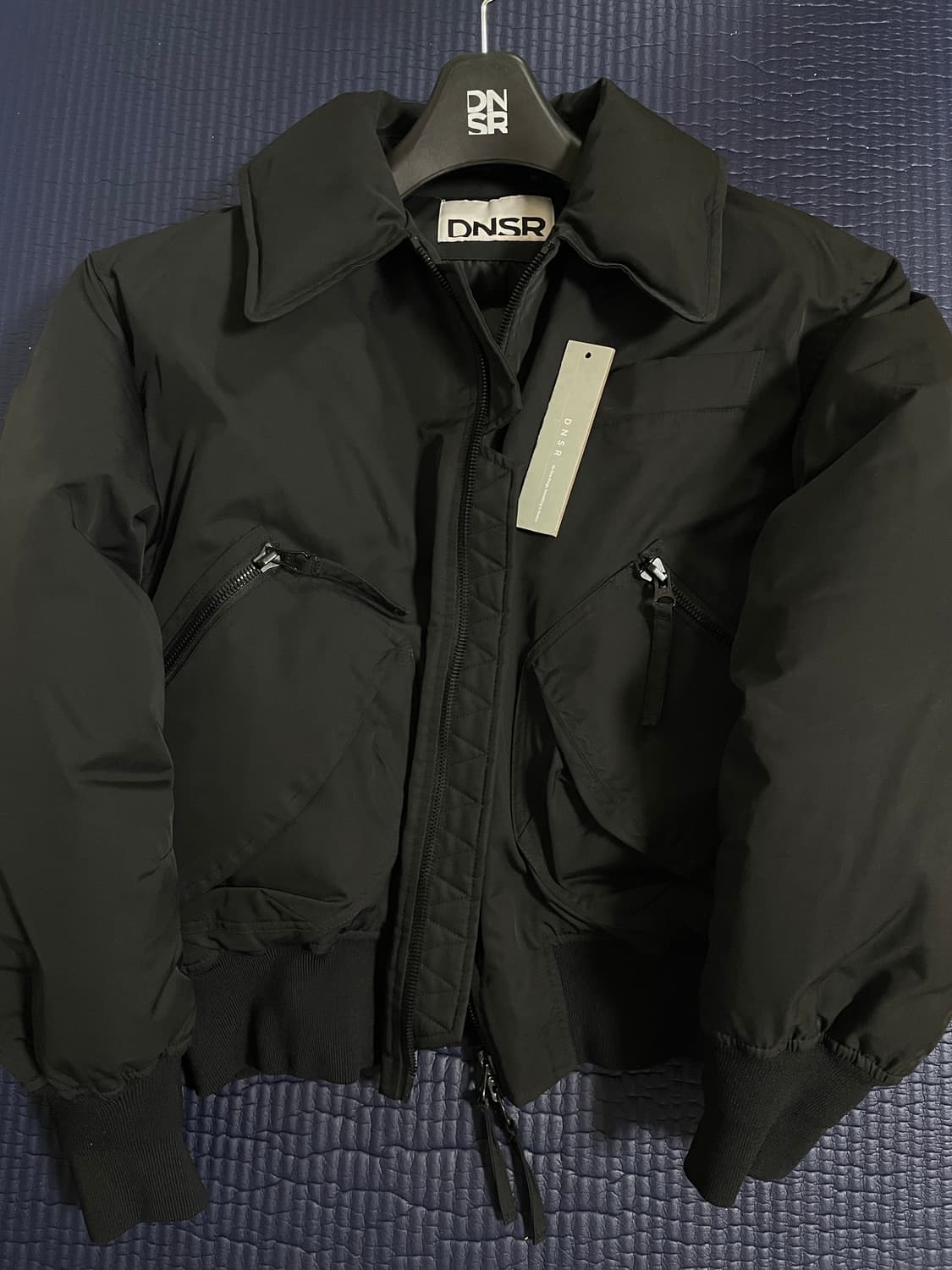 DNSR 디앤에스알 플라이트 다운패딩 M 상품이미지1
