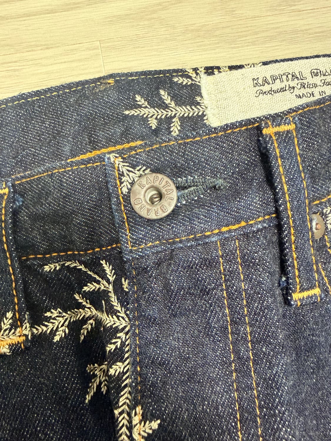 캐피탈 스노우 패턴 데님 상품이미지2