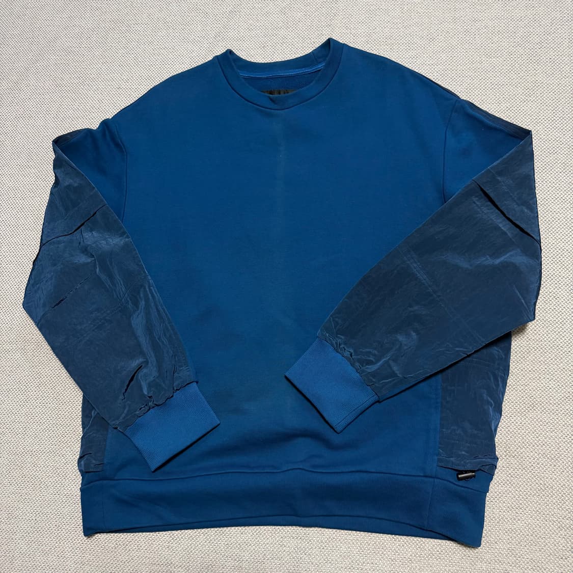 TIME 타임옴므 20s 나일론 배색 맨투맨 상품이미지1