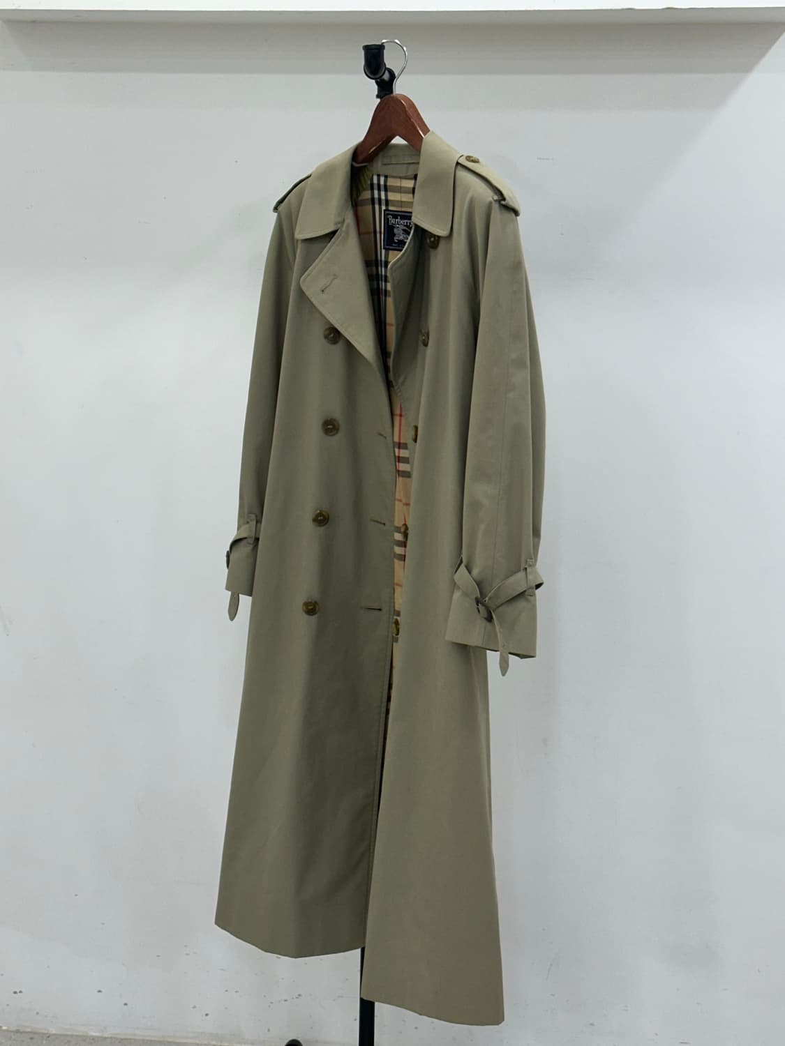 버버리 남성 트렌치코트 상품이미지4