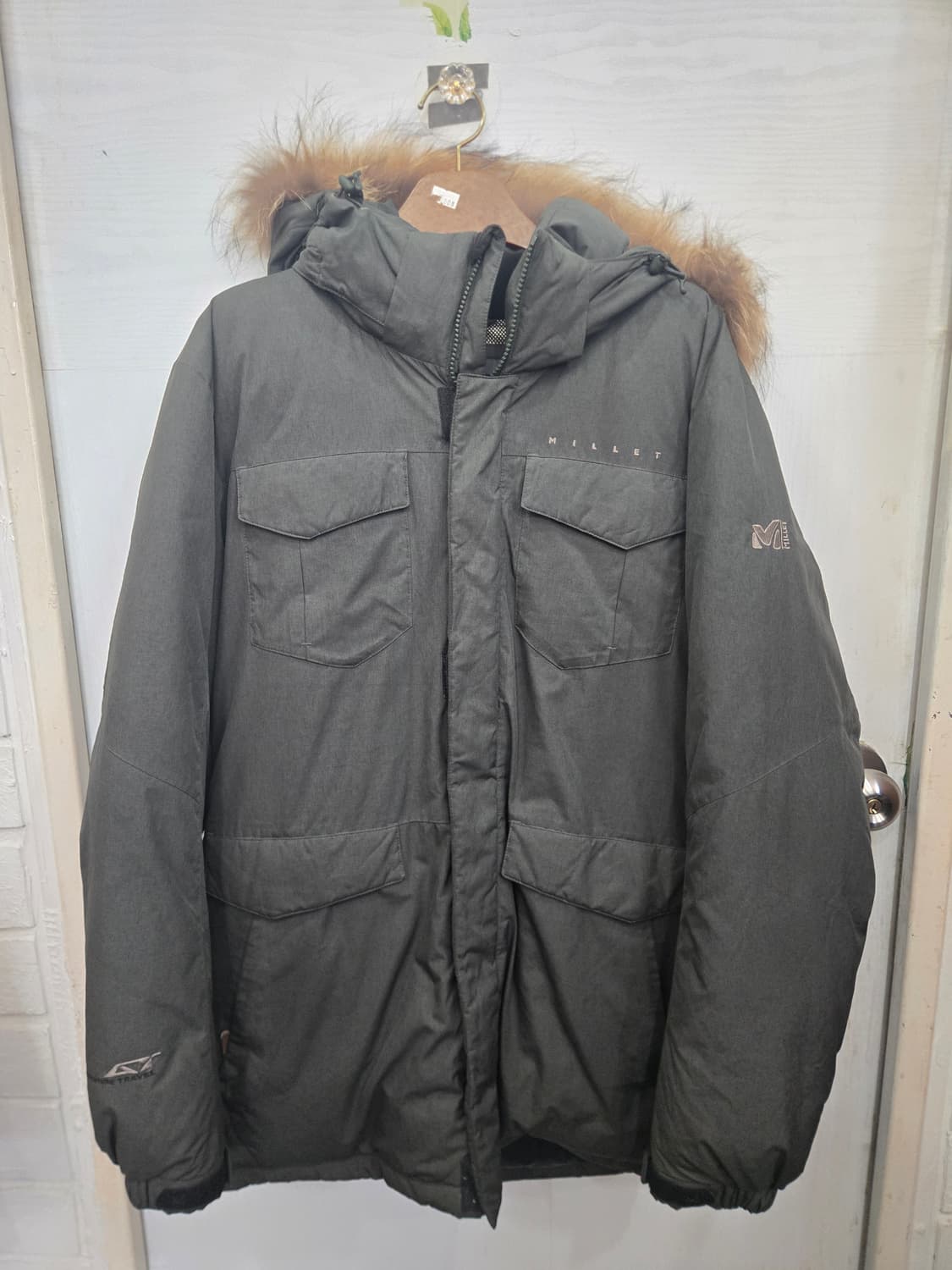 100,L) MILLE 밀레 덕다운패딩! 카키색상! 모자털천연모피 상품이미지1