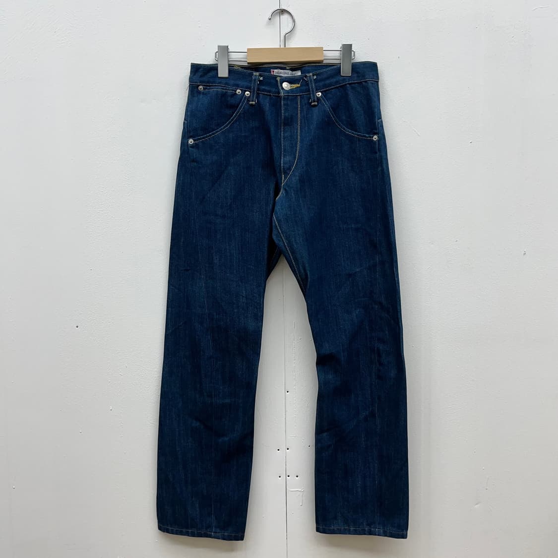 [31] 00s 리바이스 JPN 엔지니어드 타이트 데님 상품이미지1