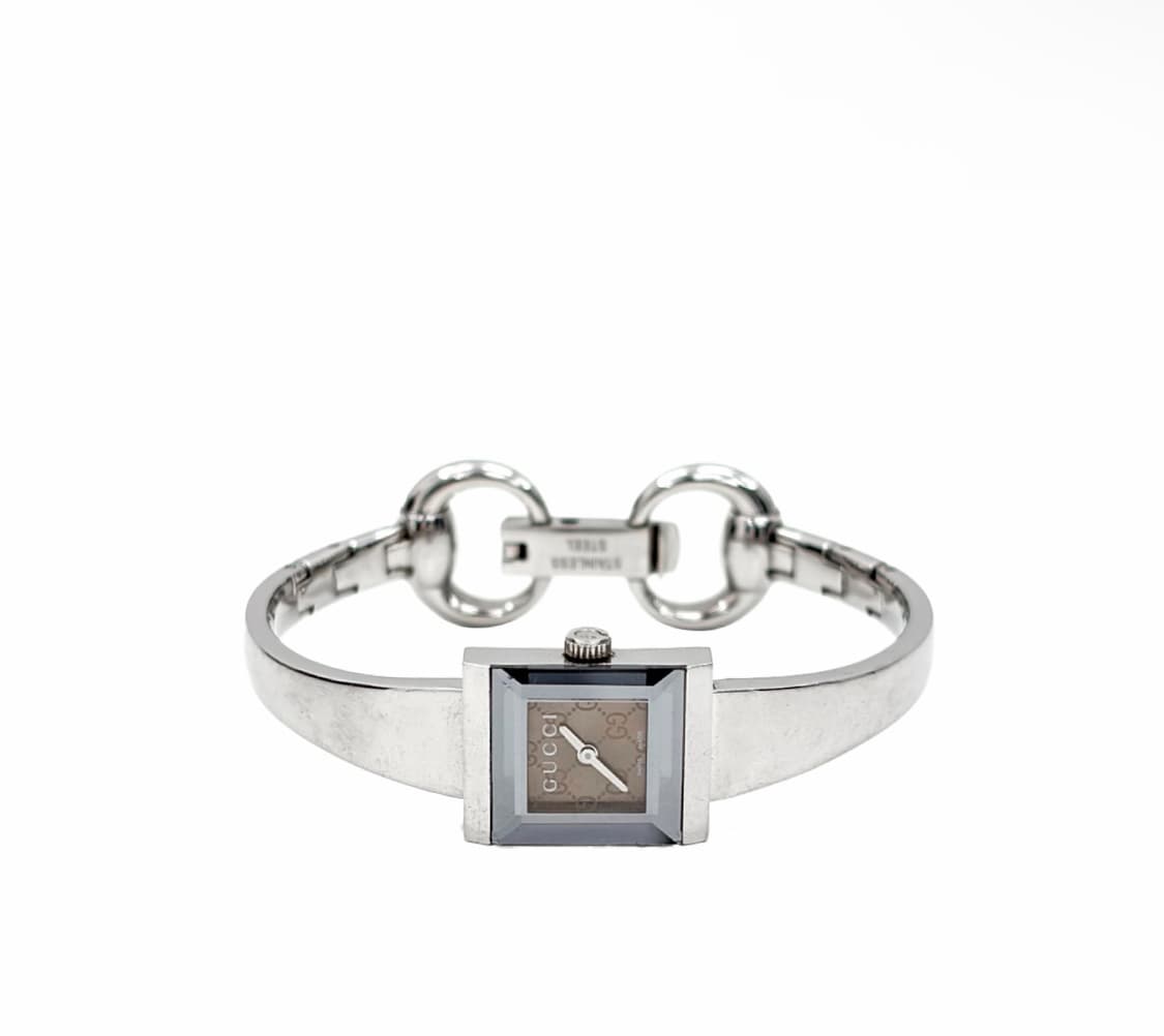 [OS] 구찌 여성 GG로고 사각 스퀘어 베이지 프레임 여성 뱅글 시계 상품이미지1