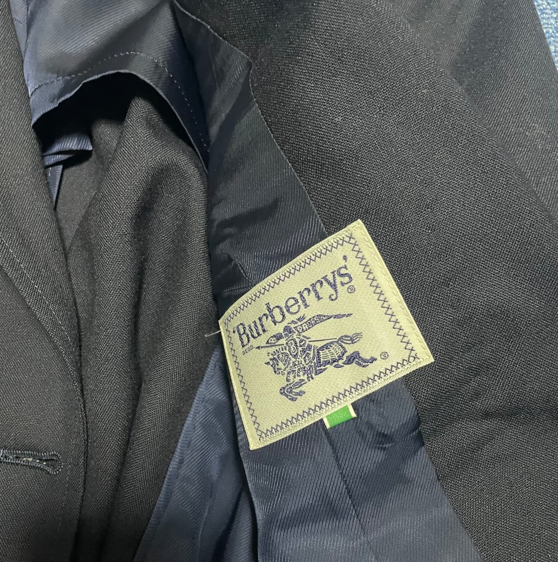 버버리금장블레이저 (찐네이비) 상품이미지2