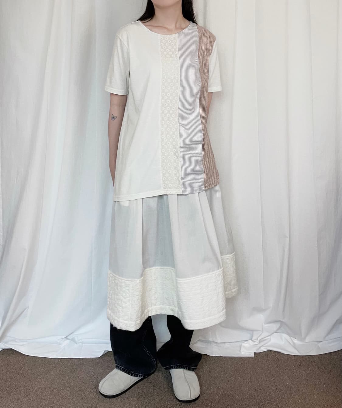 Mixed Pattern Short Sleeve Tee – White 상품이미지2
