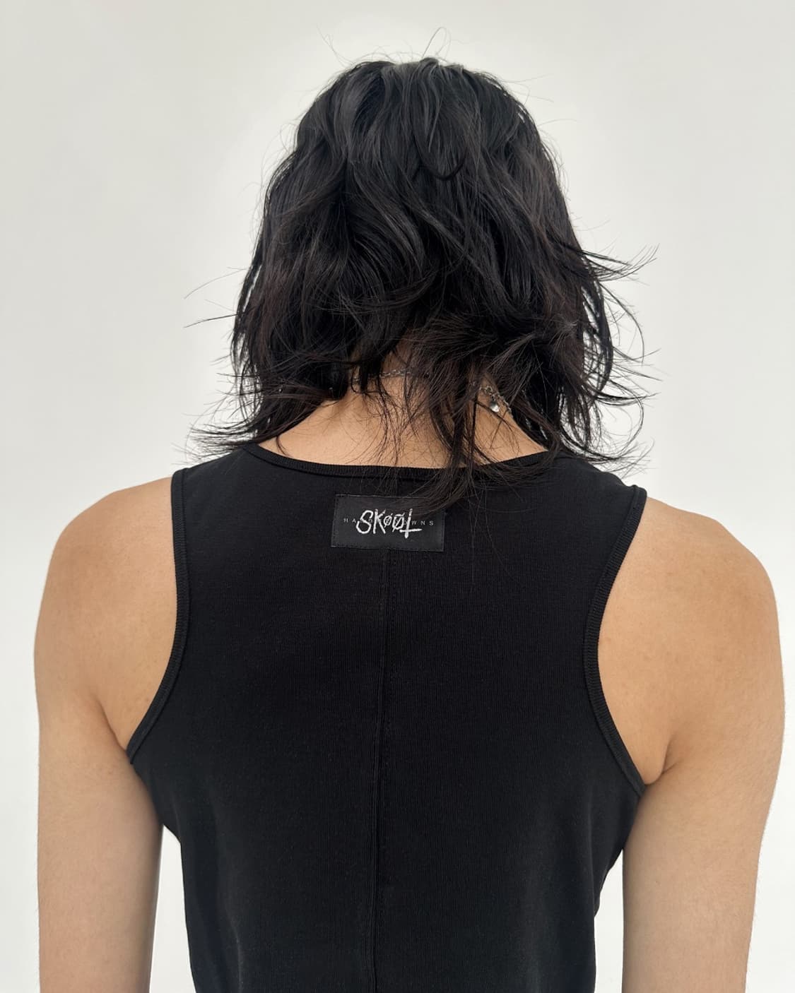 Skoot 스쿠읏 핸즈미다운 엑스테이스 탱크탑 블랙 상품이미지8