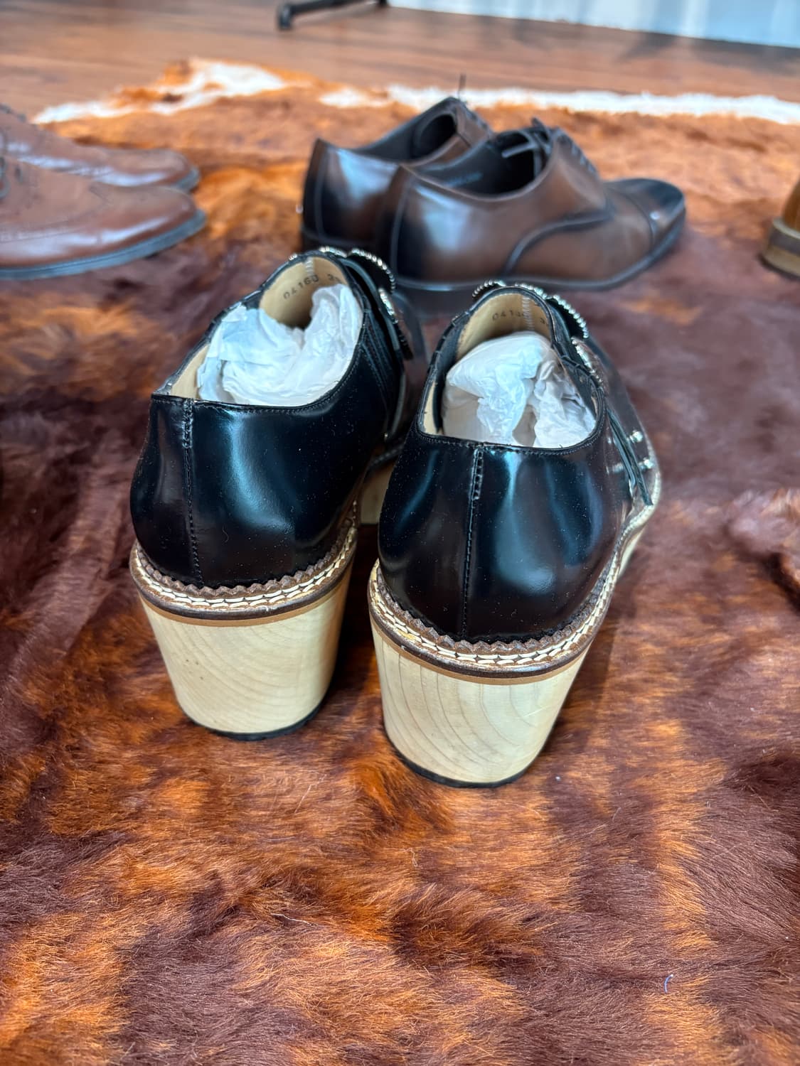 토카 풀라 우드 플렛폼 슈즈 상품이미지4