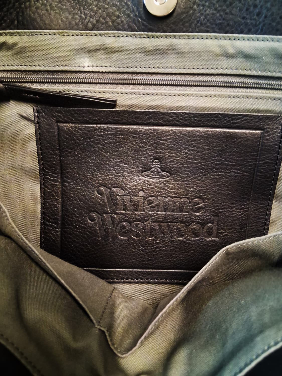 비비안웨스트우드 일본판 Arthur 토트백 (다크브라운) 상품이미지10