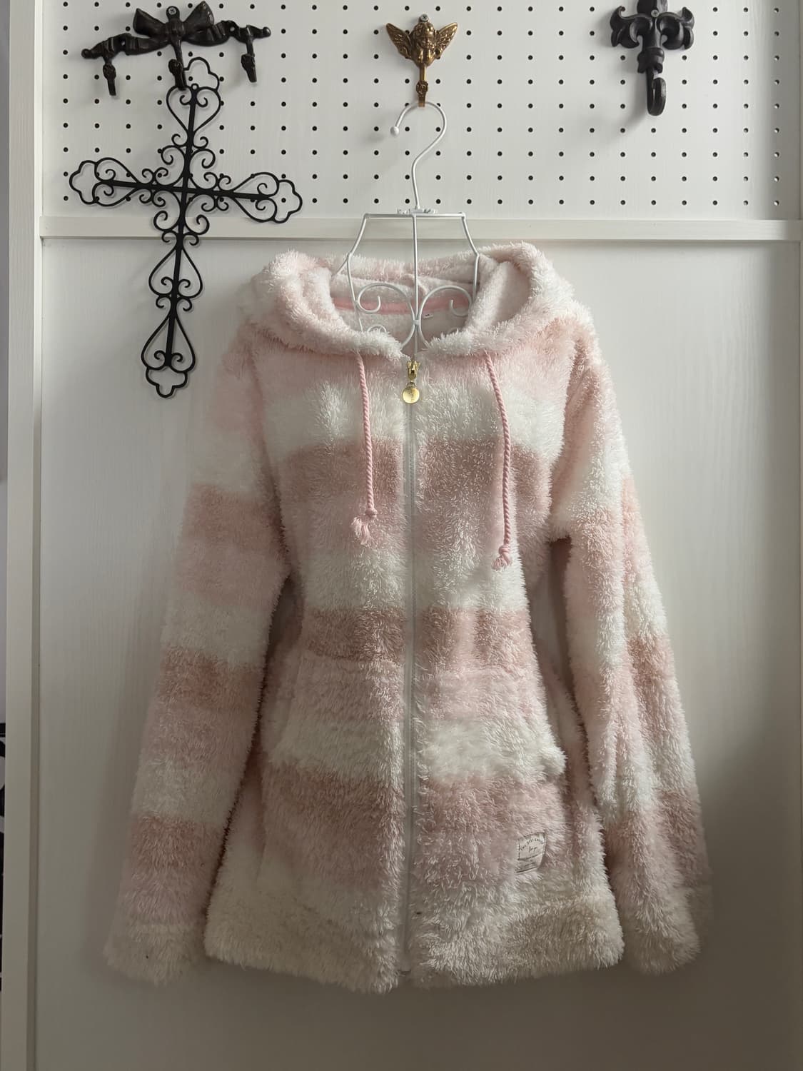 • Strawberry Pink Striped Hoodie Zip-Up 상품이미지1