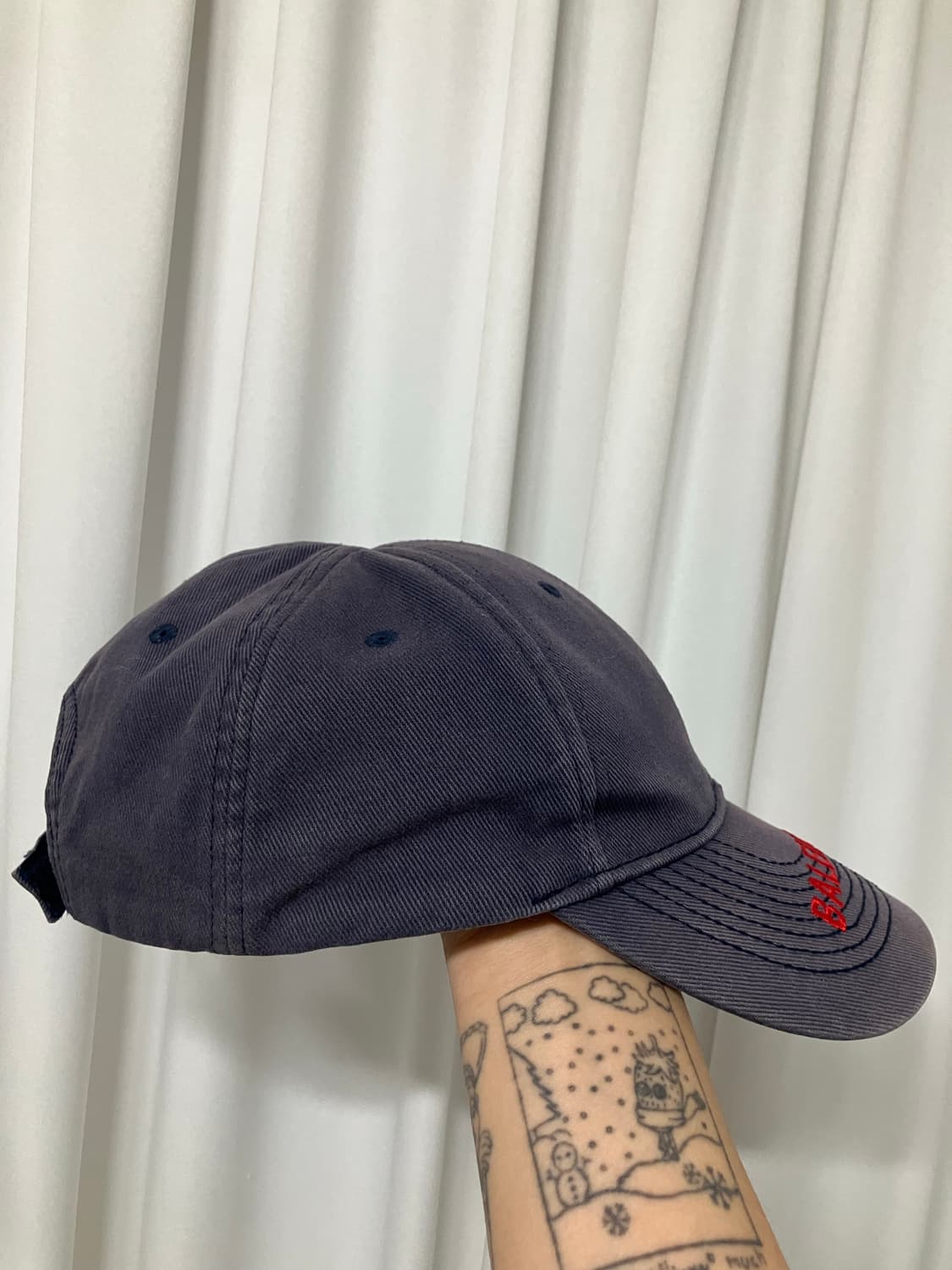 발렌시아가 18FW볼캡 네이비 상품이미지3