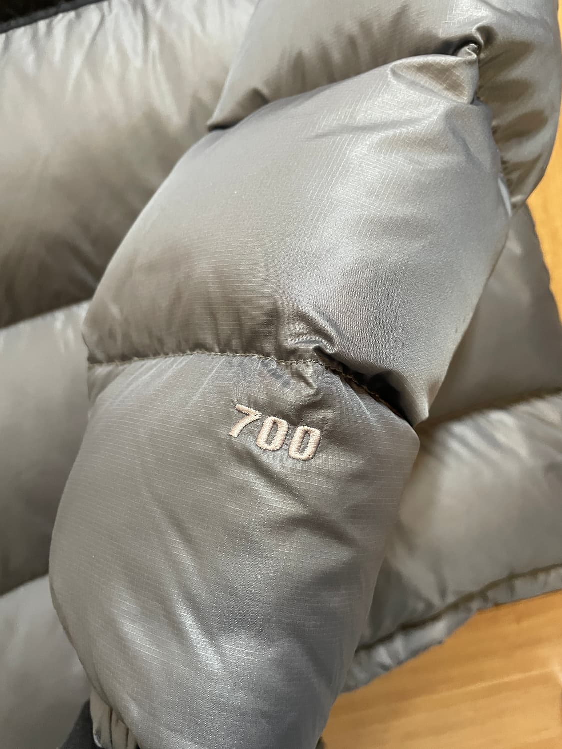 노스페이스 700 눕시 회검 상품이미지3