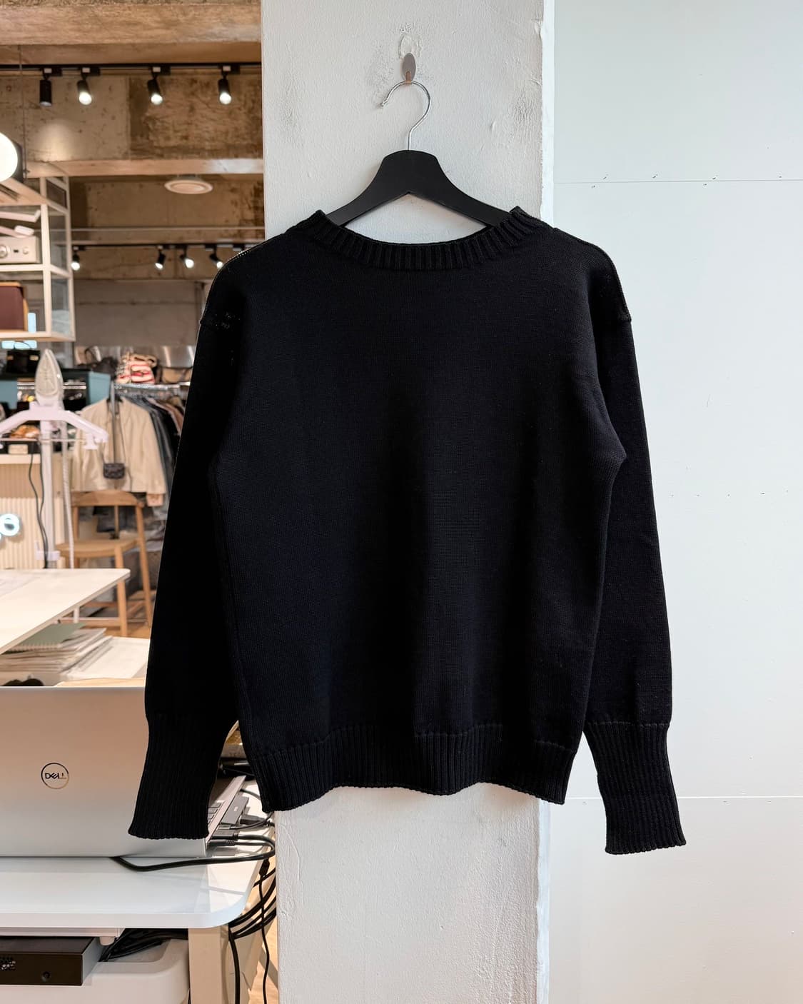 안데르센 안데르센 블랙 울 라운드 니트  상품이미지2