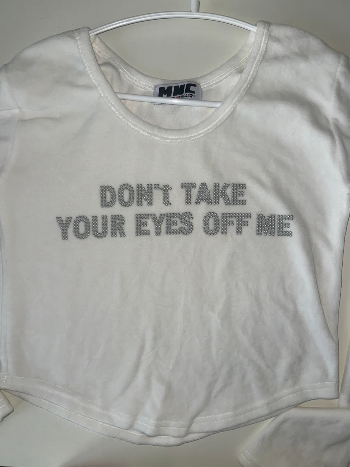 Mnc 벨벳 크롭 티셔츠 상품이미지2