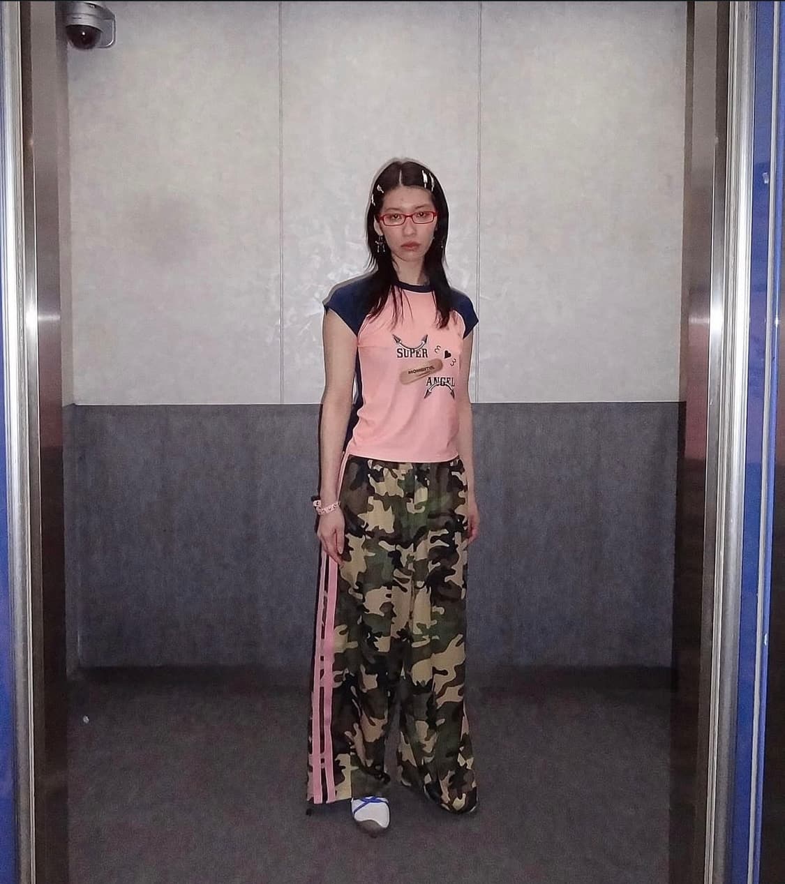 MOMENTAL Camo Pink Track Pants 상품이미지3