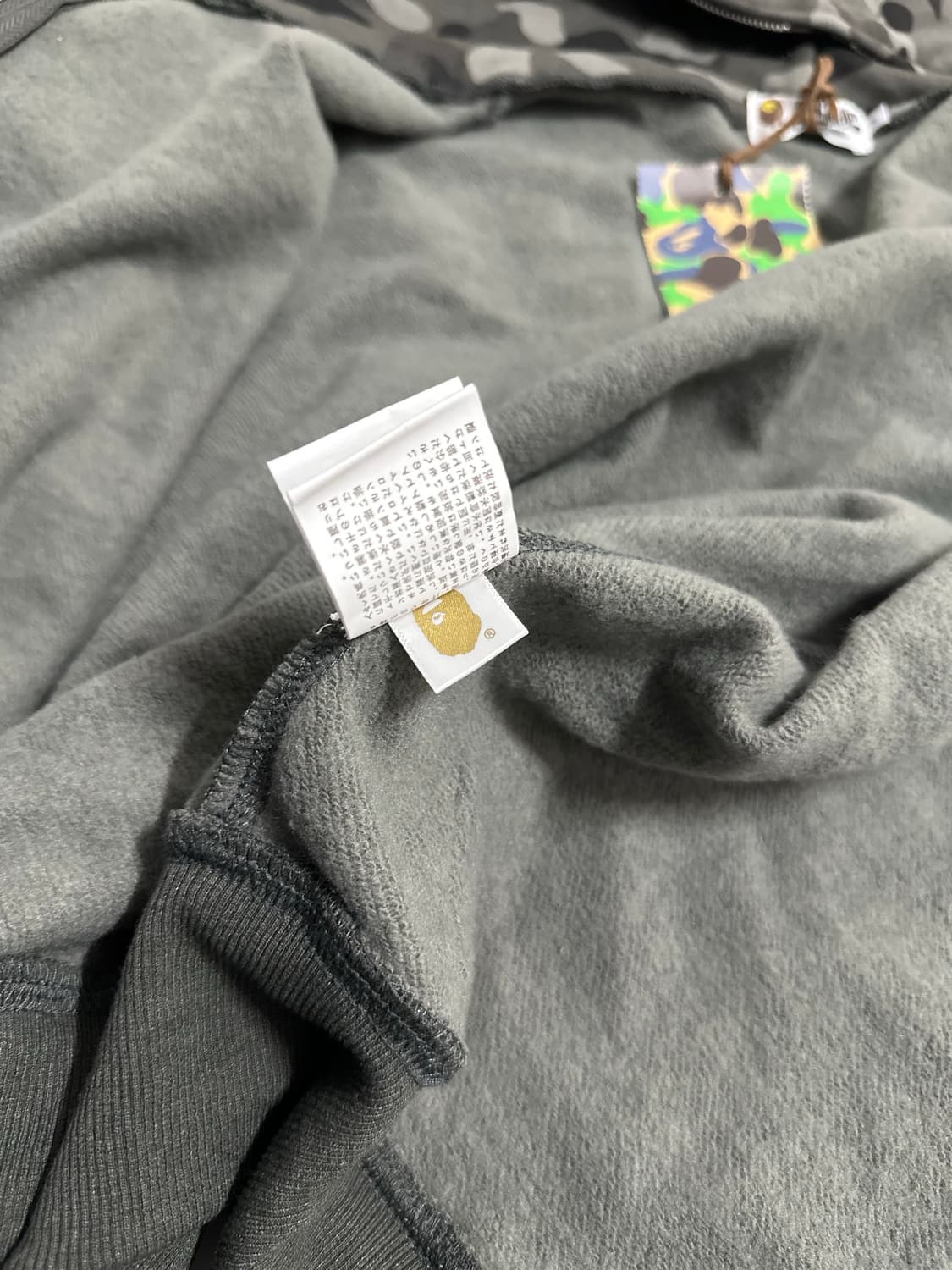 베이프 샤크 후드집업 흑계 카모 상품이미지8