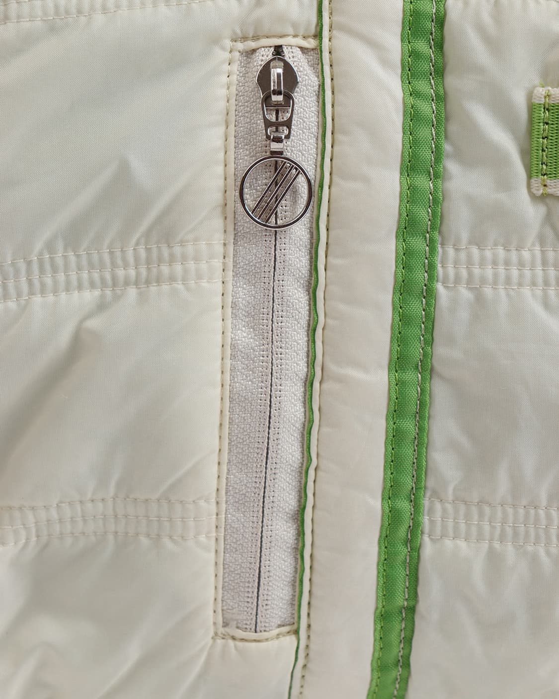 [adidas] 아이보리 × 그린 퀼팅 더플백 상품이미지4