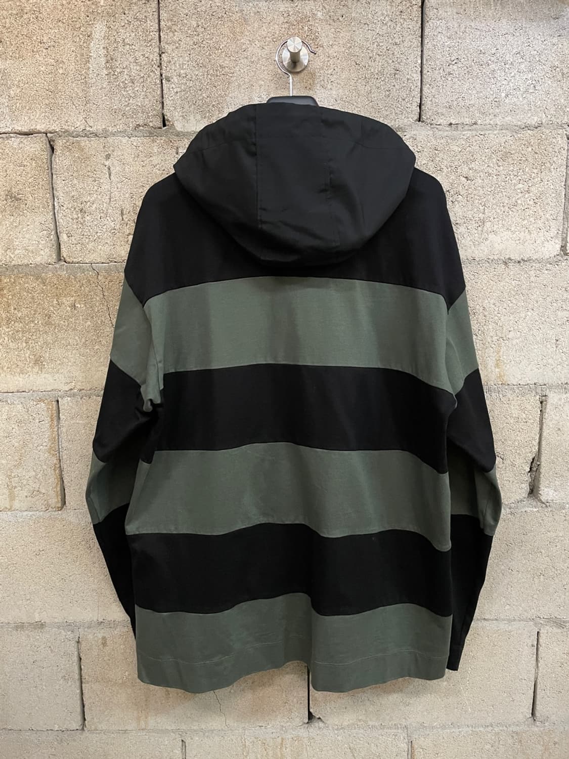 준지 디테쳐블 후드 스트라이프 럭비 셔츠 상품이미지4