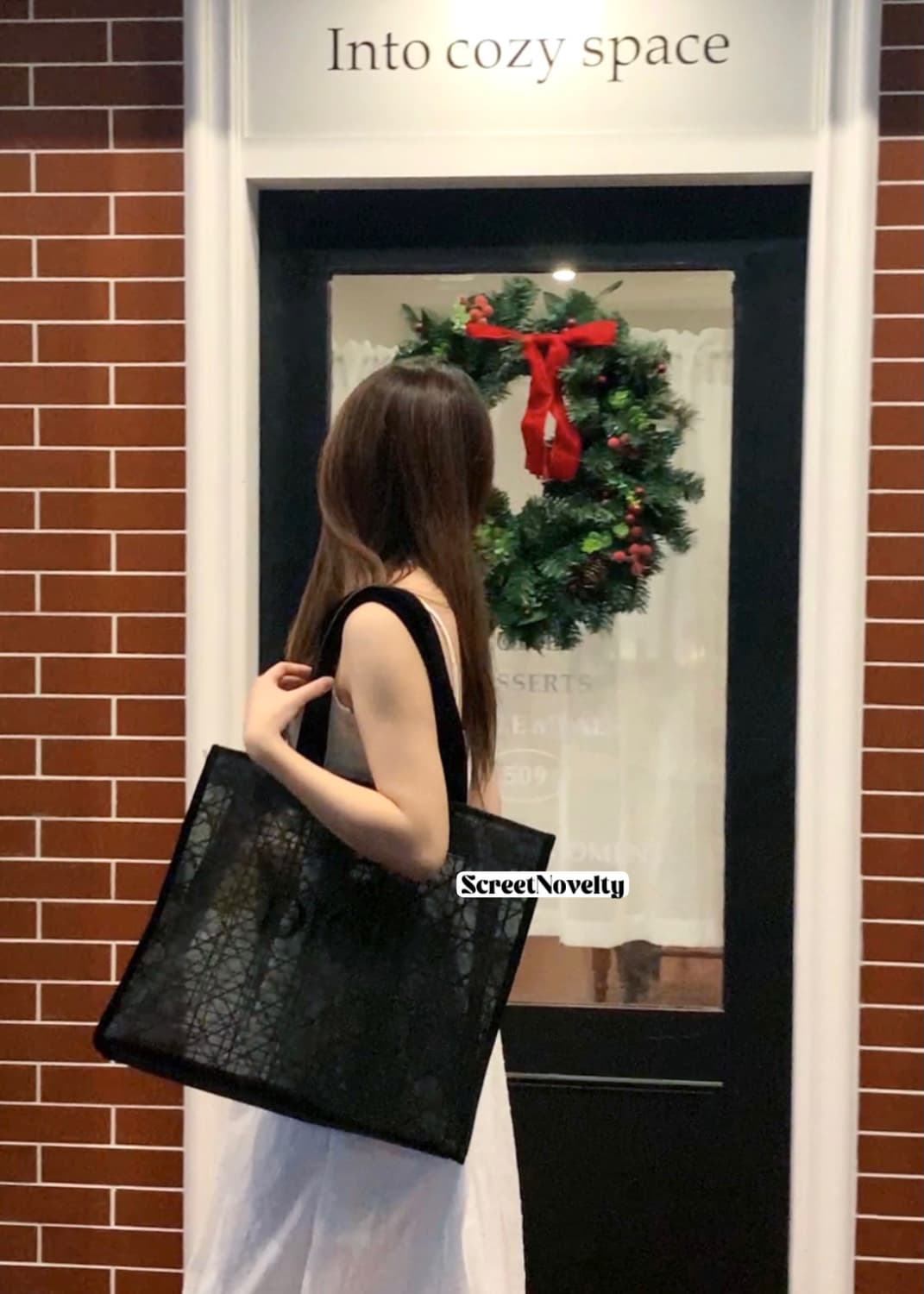 디올뷰티 까나쥬 메쉬 
에코백 블랙 무료배송 상품이미지1