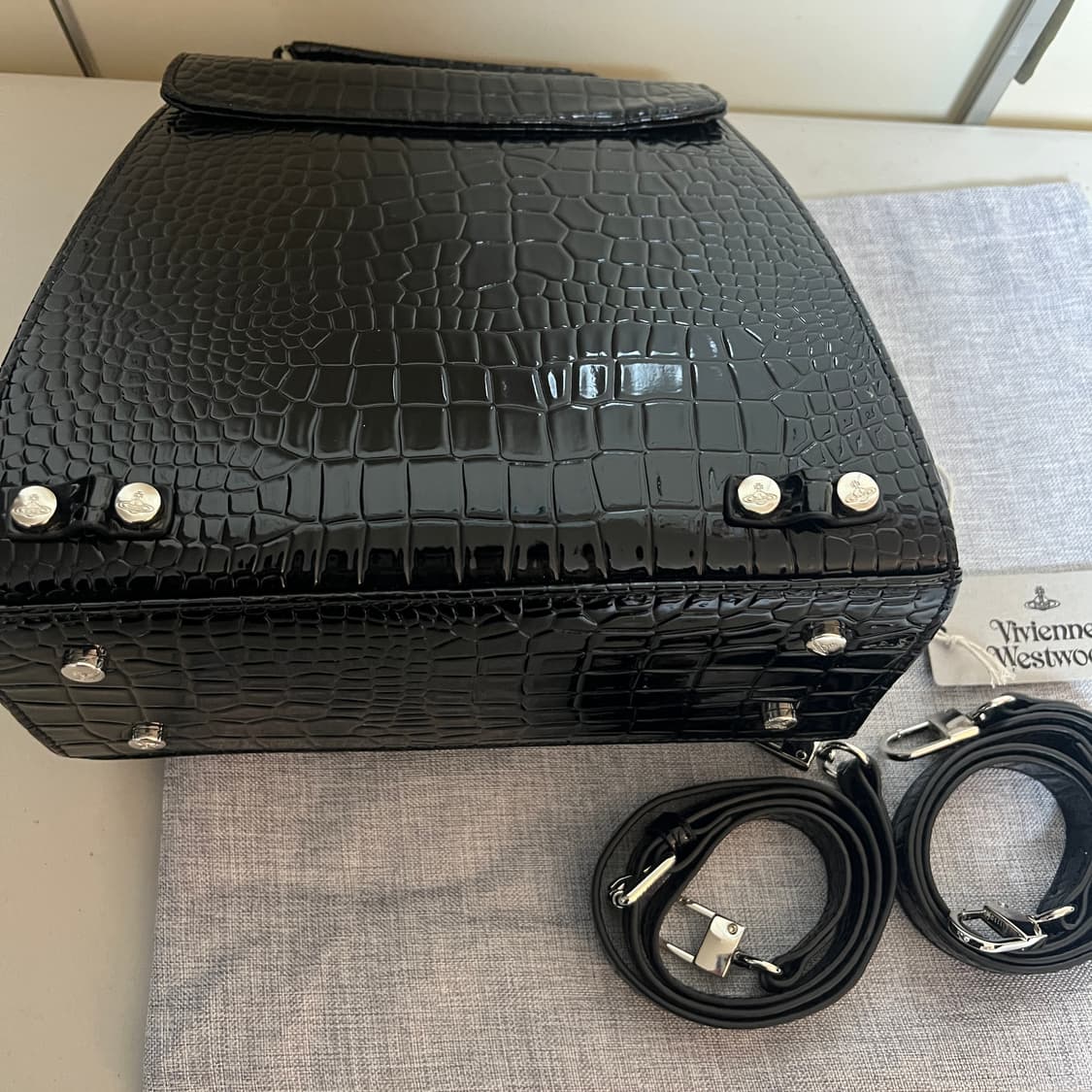 비비안웨스트우드 미디움 백팩 상품이미지7