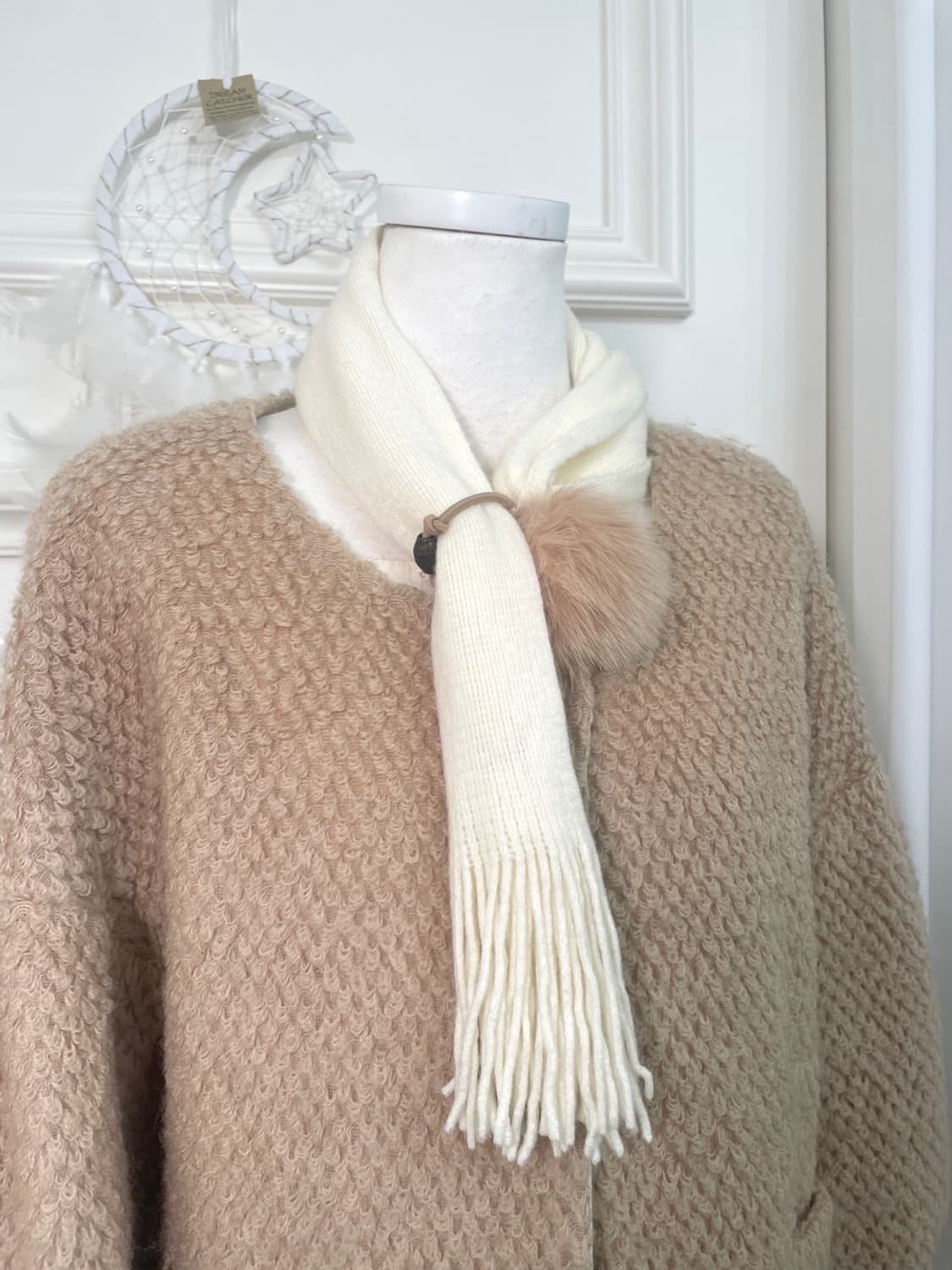 ivory pompom cute muffler 상품이미지1