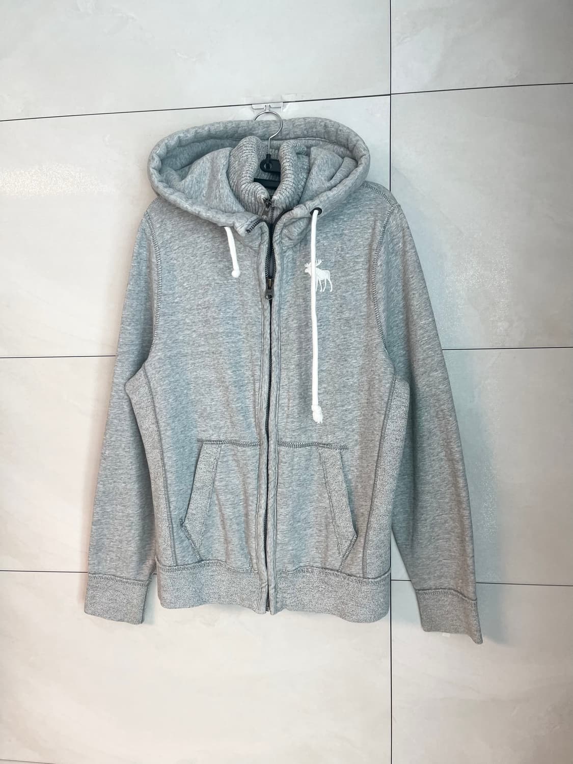 아베크롬비 화이트 순록 후드집업 그레이 [L] 상품이미지3