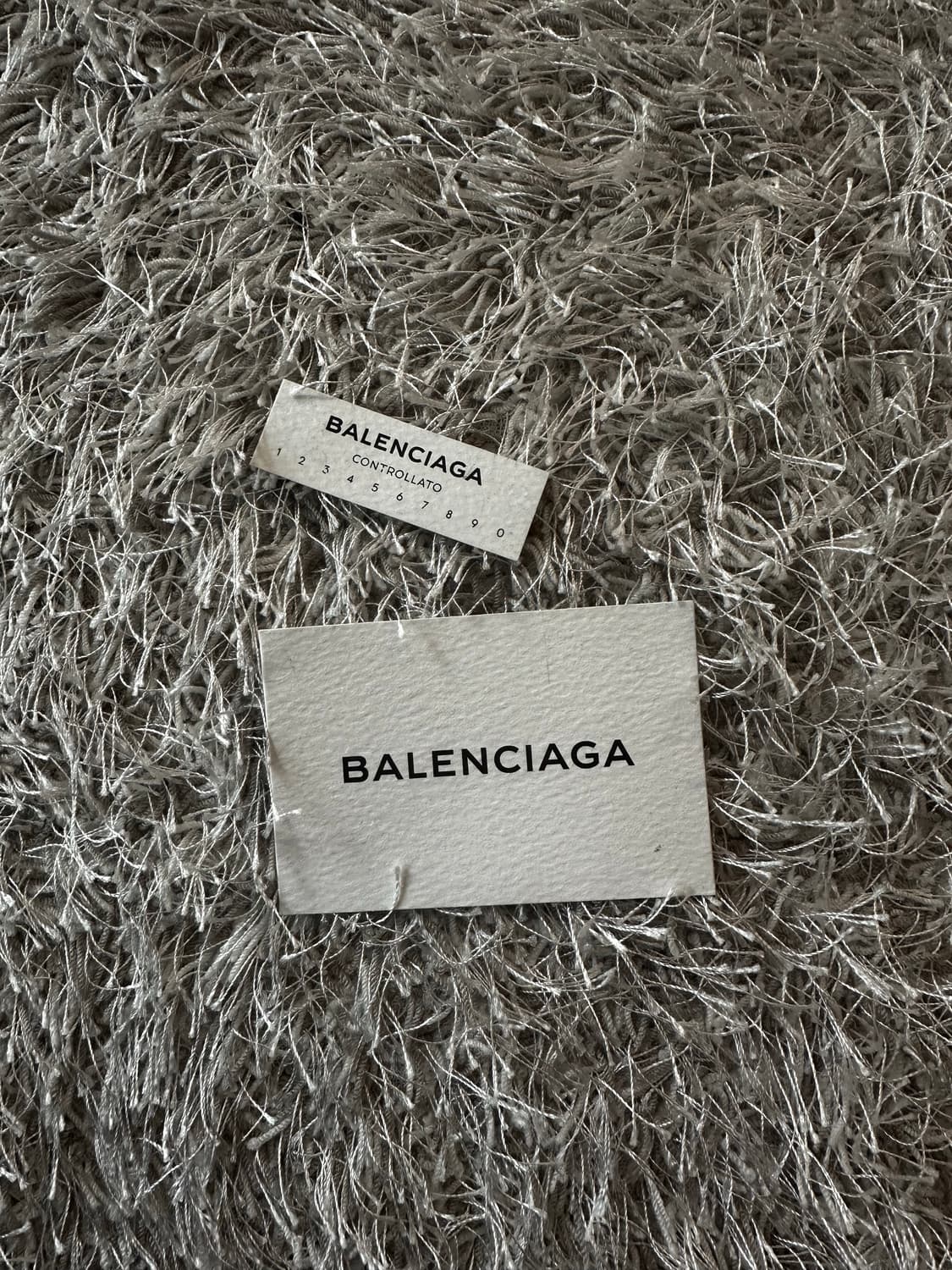 뎀나 발렌시아가 파우치  상품이미지3