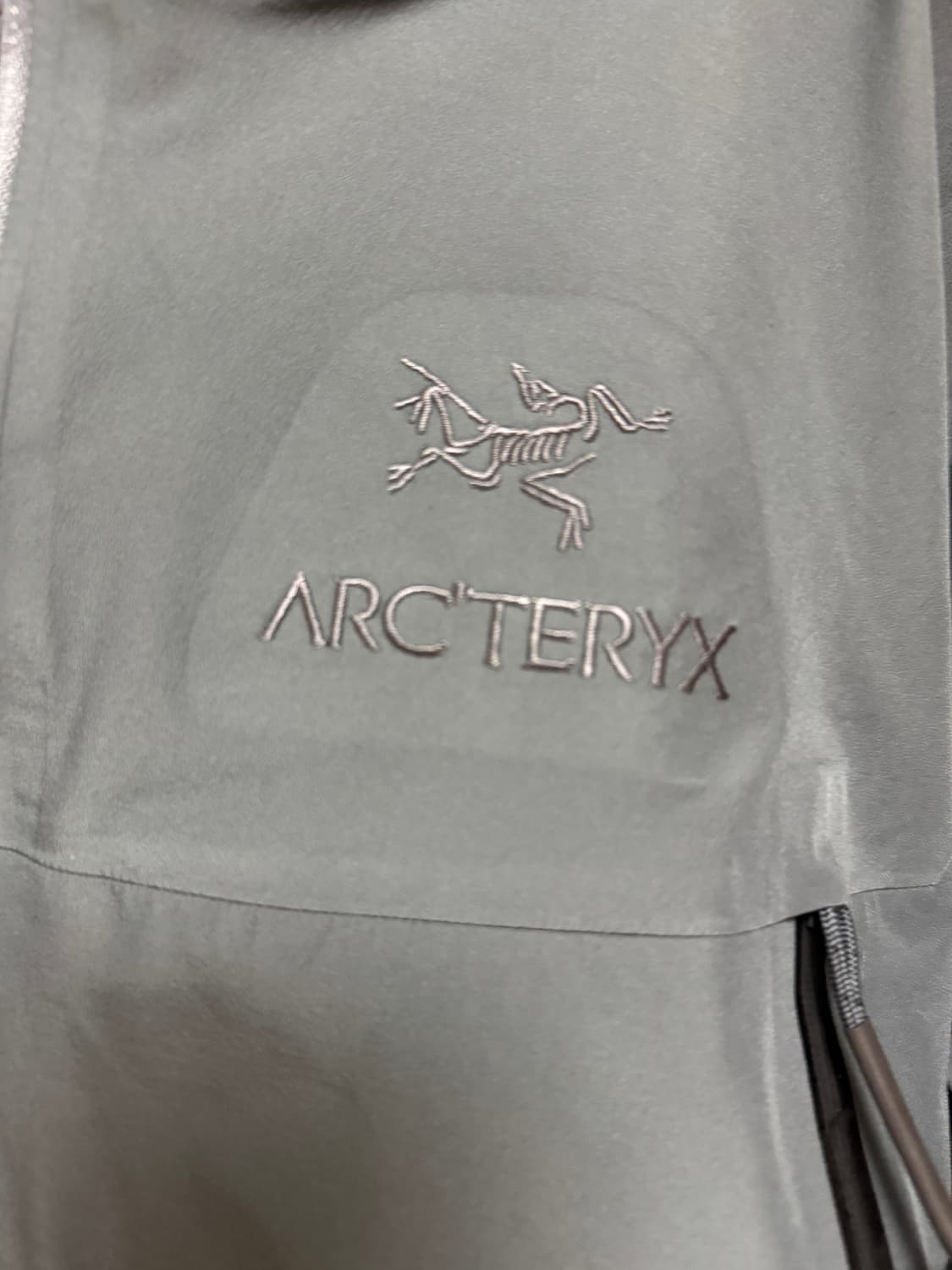 아크테릭스 리프 알파LT 울프그레이 L사이즈 판매 상품이미지2