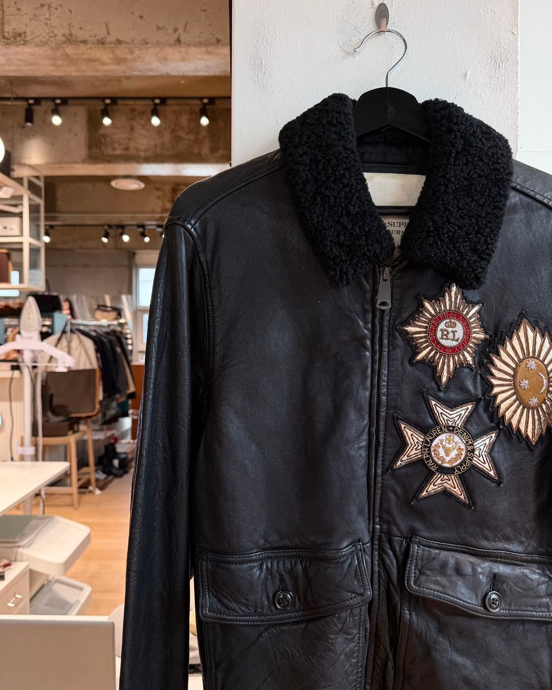 데님 앤 서플라이 블랙 쉽스킨 레더 자켓  상품이미지4