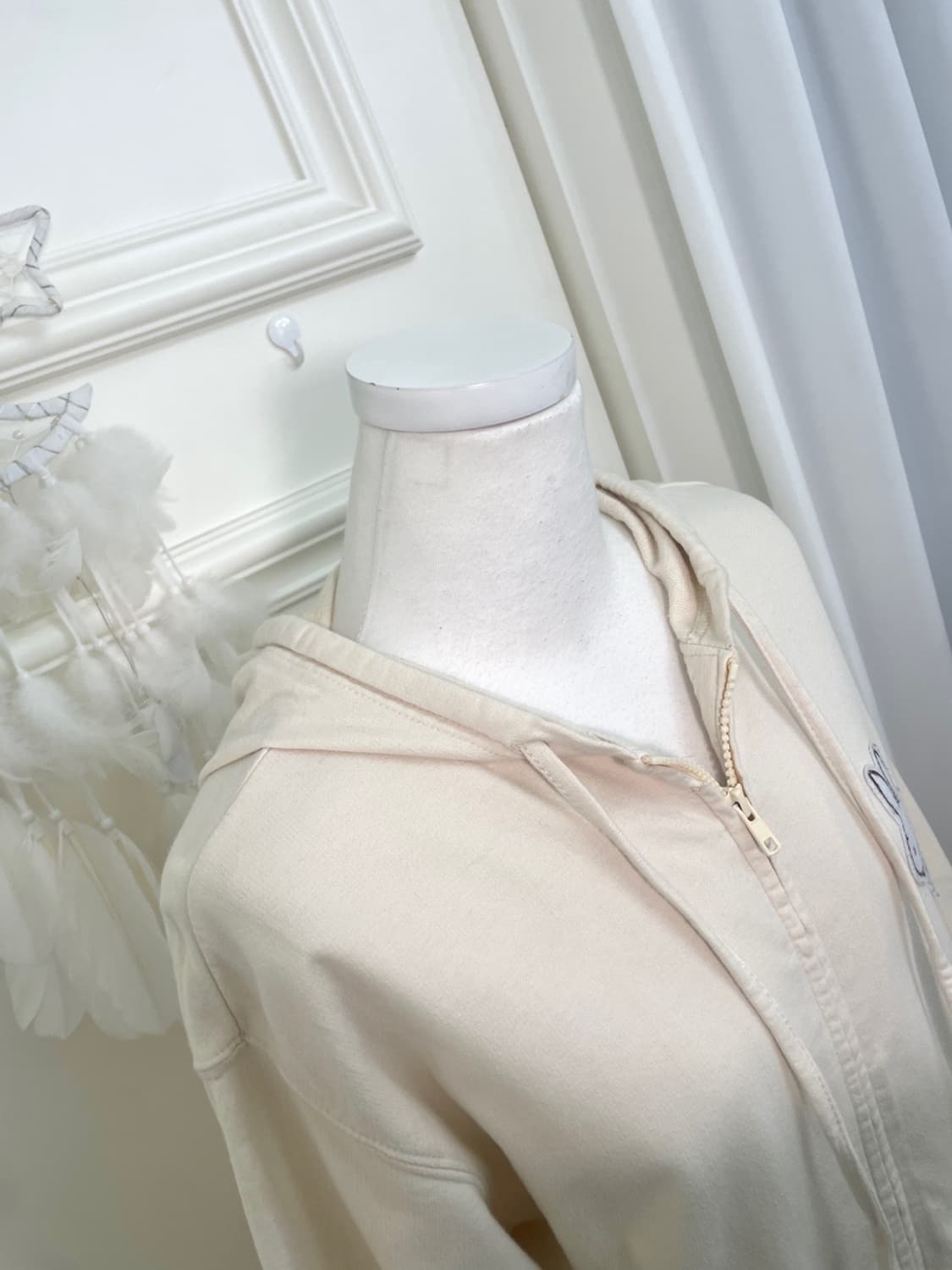 MIFFY cream patch print point hoodie-zip 상품이미지7