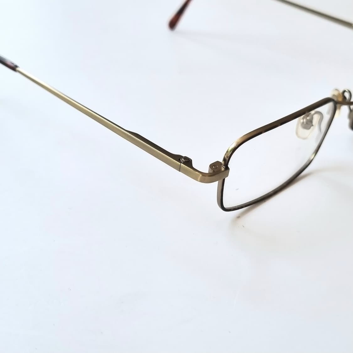 데드스탁 빈티지 아카이브 지적인 미니멀리즘 안경테 1767 상품이미지6