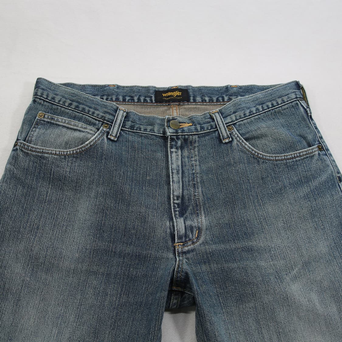 (착용컷) Wrangler 데님 팬츠 (남성용 35.5) 상품이미지4