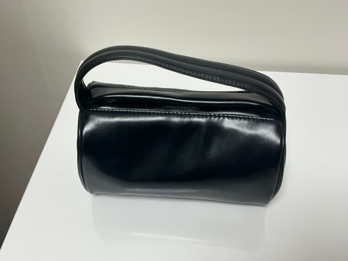 스탠드오일 레디오백 상품이미지1