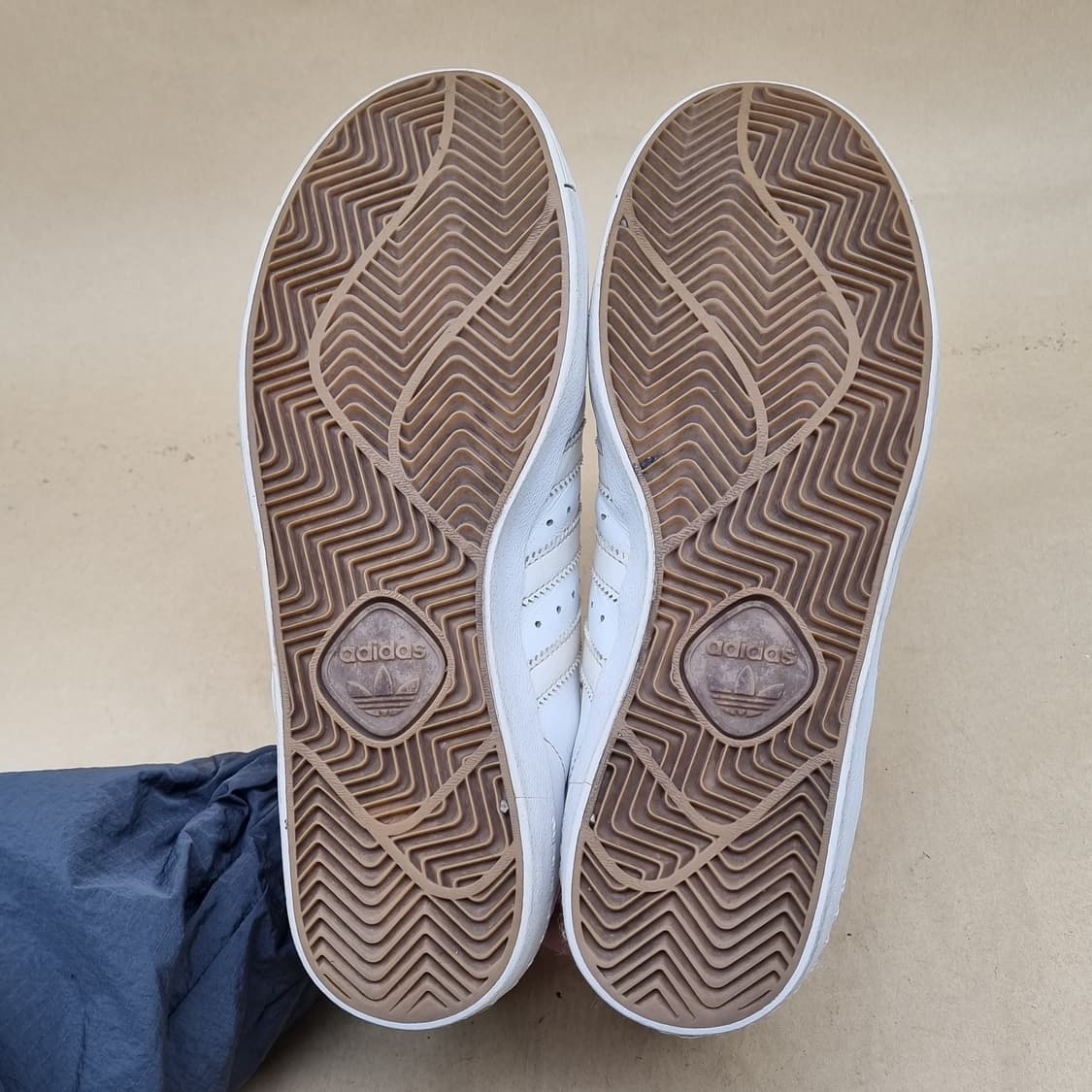 아디다스 스케이트보딩 남성스니커즈 260 상품이미지3