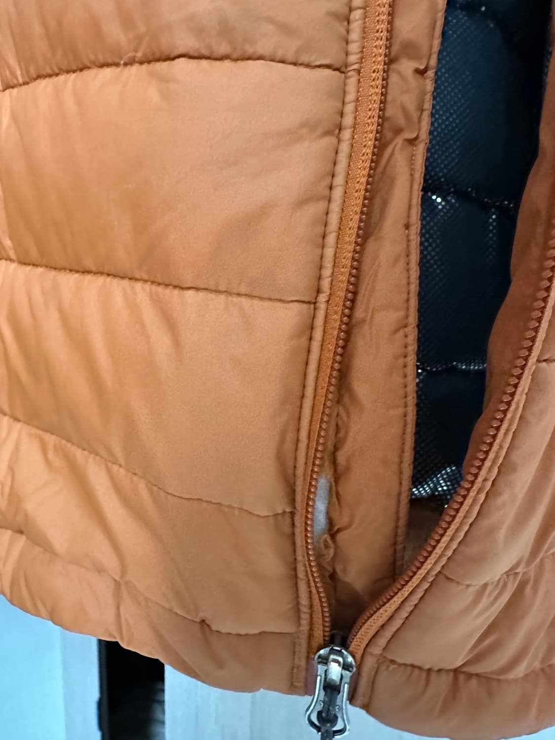 콜롬비아 경량 패딩 팝니다! 상품이미지5