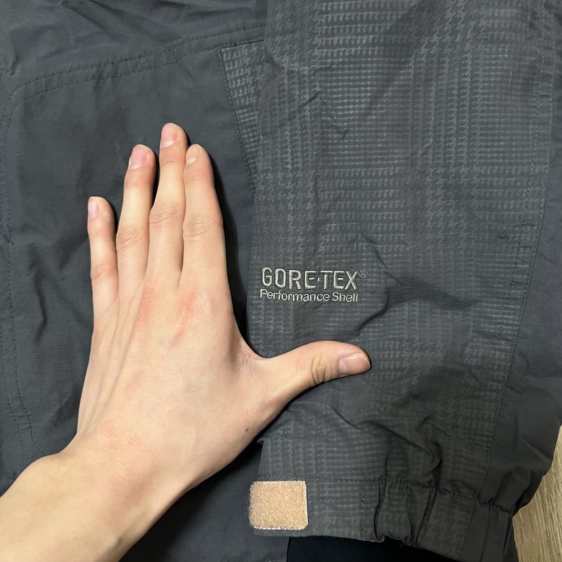 컬럼비아 여성 티타늄 고어텍스 바람막이 자켓 L/100  상품이미지3