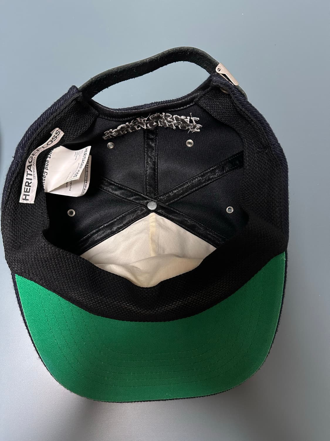 헤리티지플로스 모자, 더뮤지엄비지터모자 상품이미지3