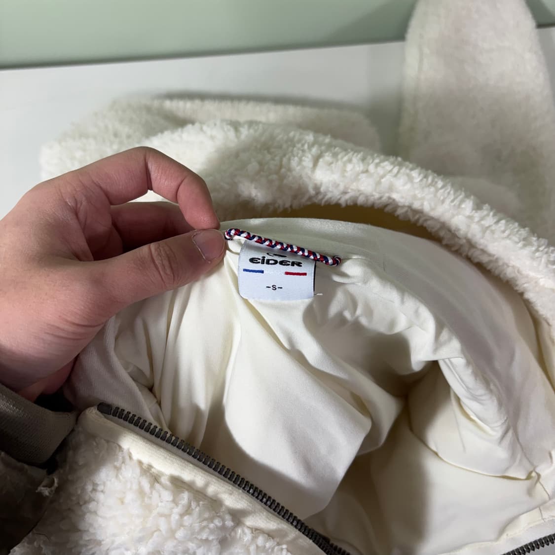 우먼S-M 아이더 크림 뽀글이 후리스 후드집업 상품이미지3