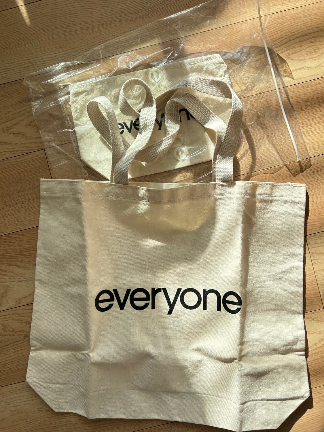 에브리원 도쿄 캔버스 토트백 파우치 세트 새상품 상품이미지3