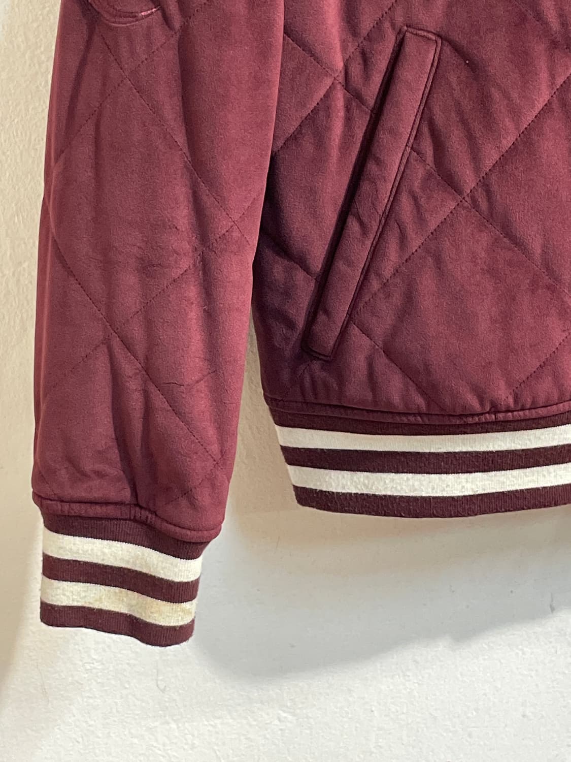 리바이스 써마모어 퀼팅 바시티 자켓 상품이미지4