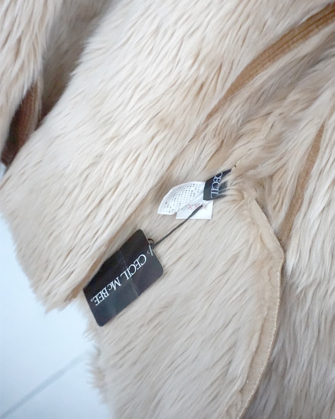 Cecil mc bee  무스탕 퍼 자켓 (새제품) 상품이미지6