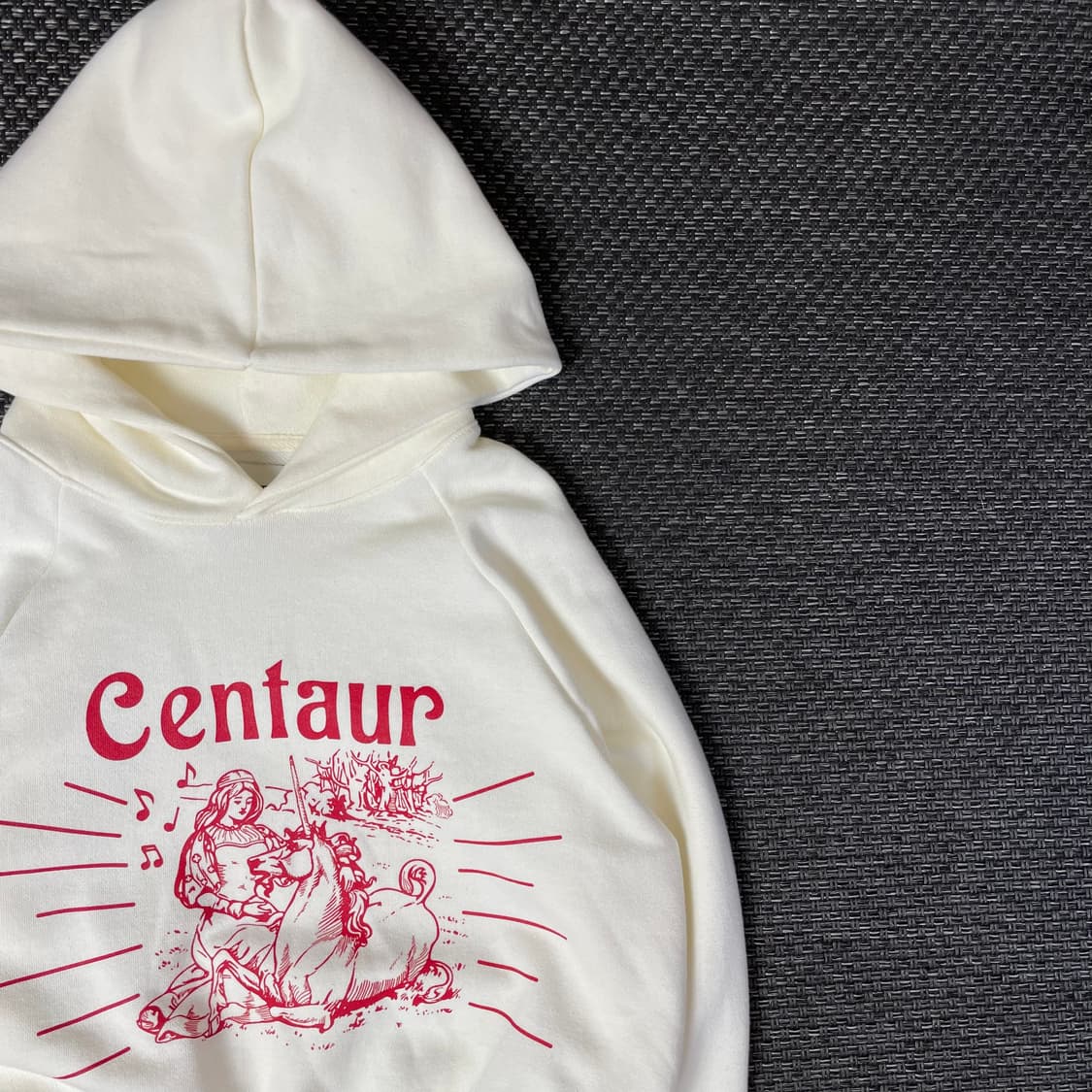 더센토로 아이보리 크림 후드티 상품이미지3