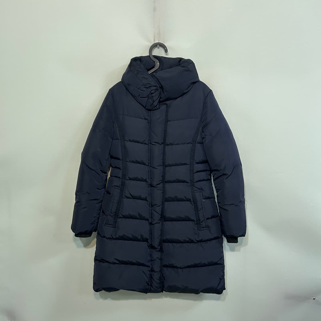 빈폴 여성 프리미엄 구스다운 롱패딩 90 네이비 상품이미지1