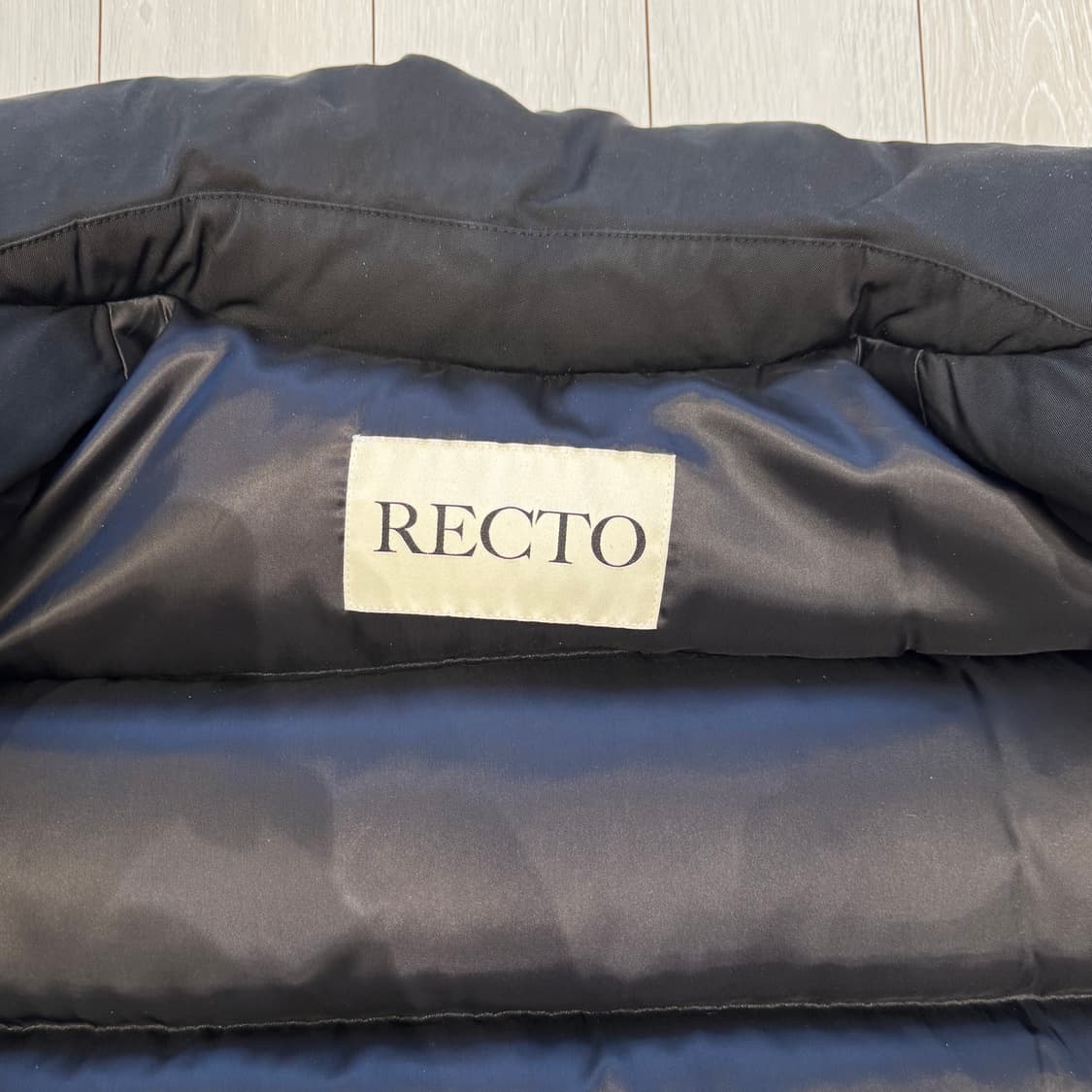 렉토 포코노 패딩 블랙 L 상품이미지9