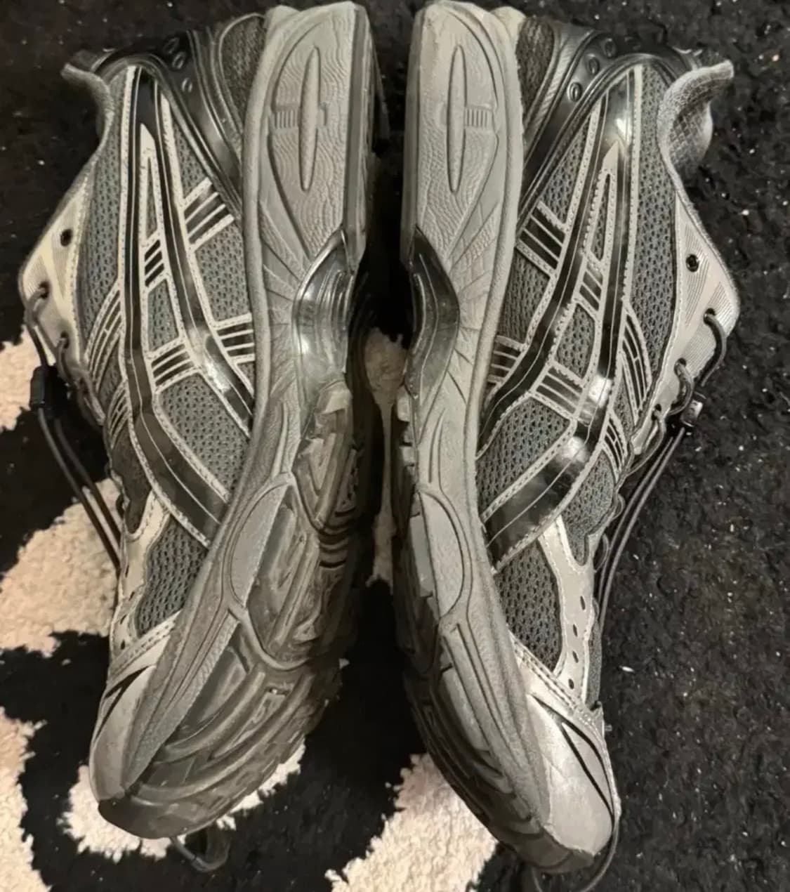 290) 아식스 언어펙티드 젤카야노14 실버문 상품이미지3