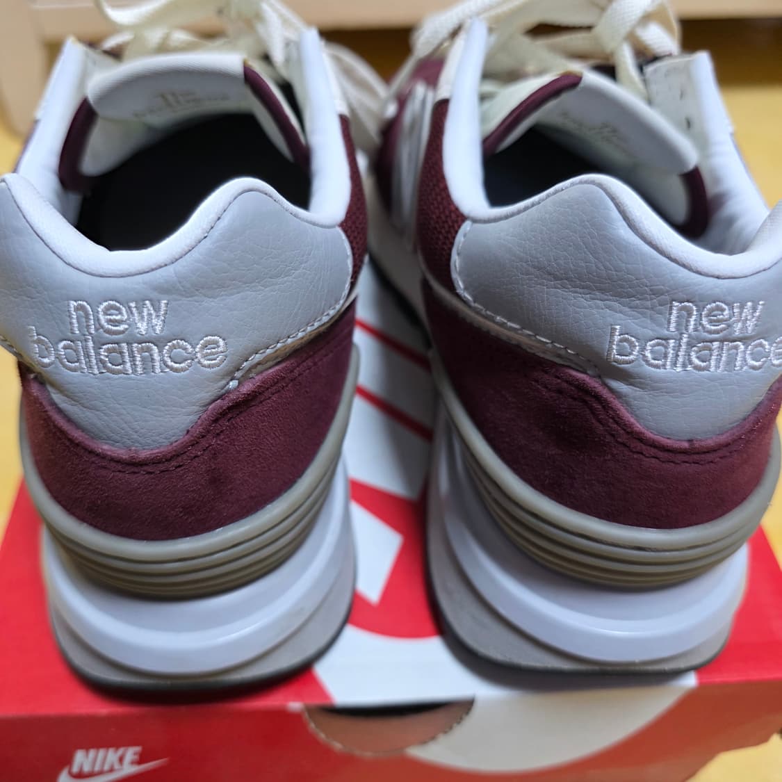 뉴발란스 레거시 574 버건디 230사이즈 U574LGAA (상태 최상) 상품이미지4