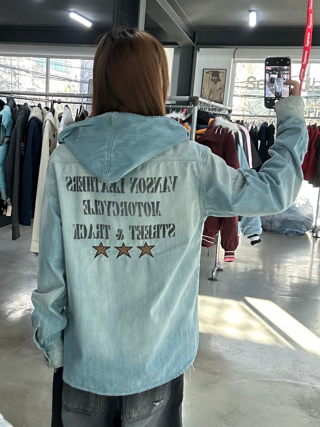 벤슨 스타 워시드레터링 하이넥 데님후드자켓 상품이미지2