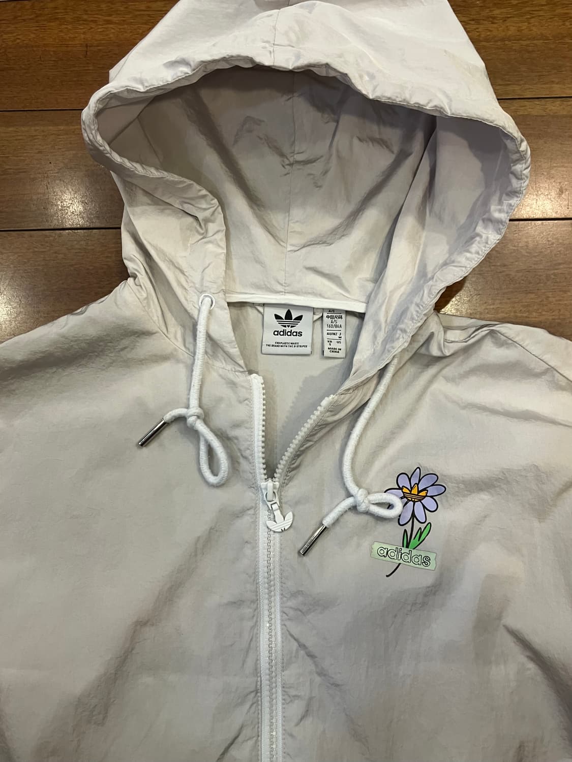 아디다스 크롭 바람막이 점퍼 상품이미지4